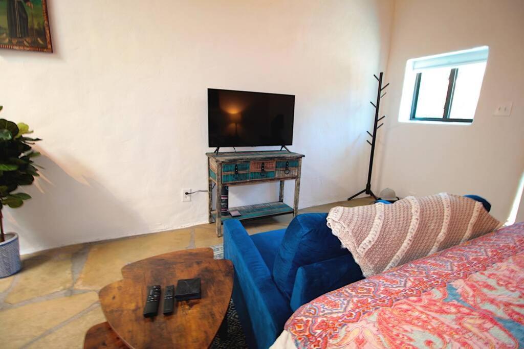 Closson Getaway - Courtyard - Railyard And Plaza Santa Fe Luaran gambar